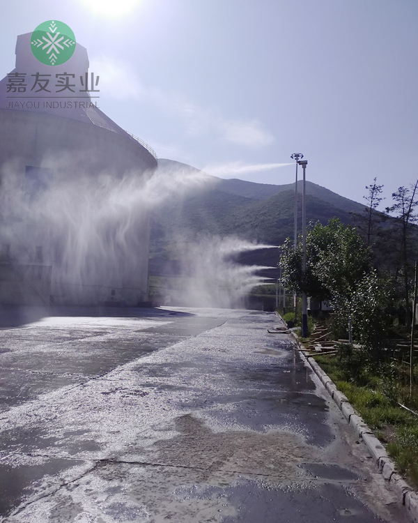 青?；ブ饒A水泥有限公司-噴霧降塵系統(tǒng)2